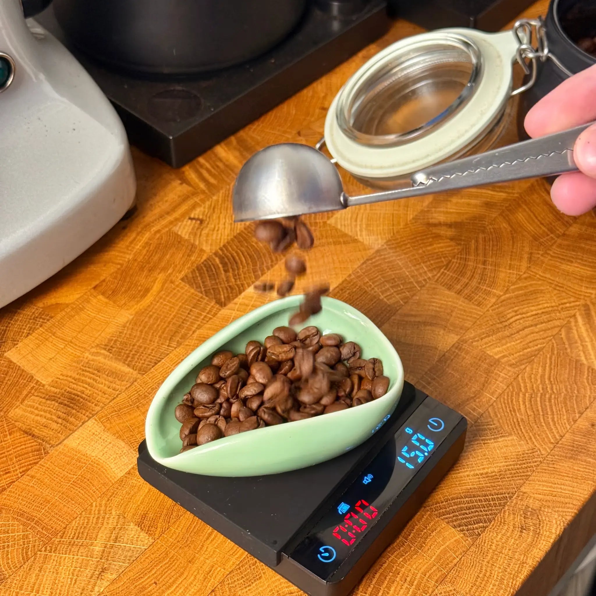 Bönhållare i keramik