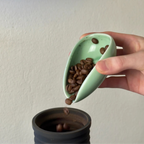 Bönhållare i keramik